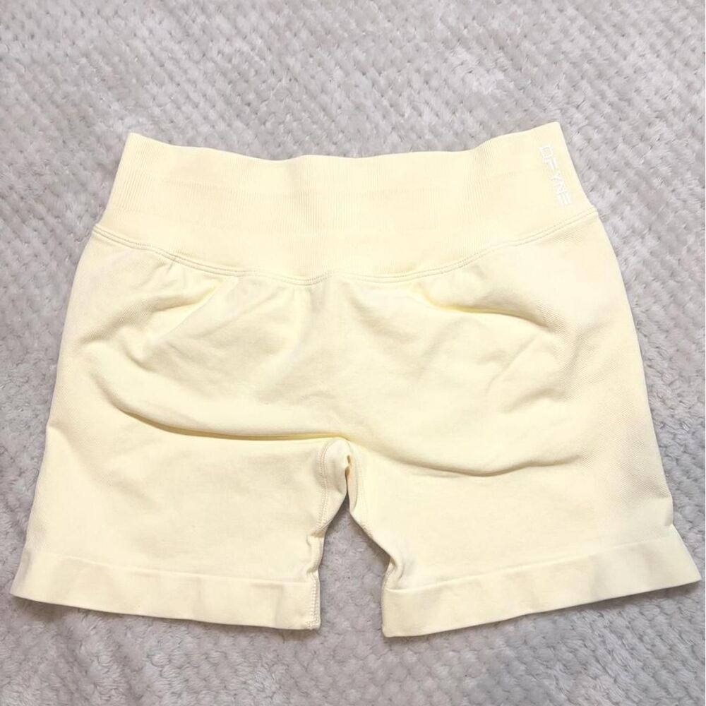 Dfyne Women's Yellow and Cream Shorts